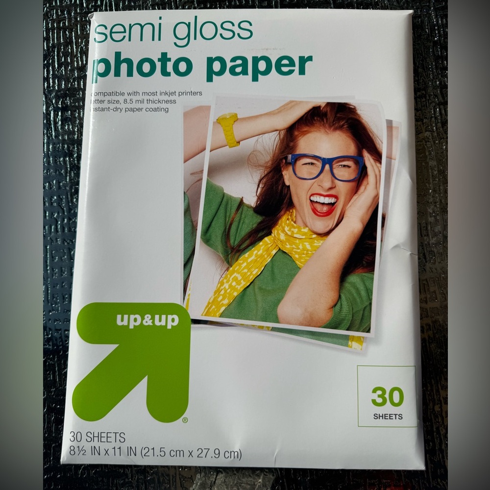 30 8.5x11” Semigloss Photo Paper